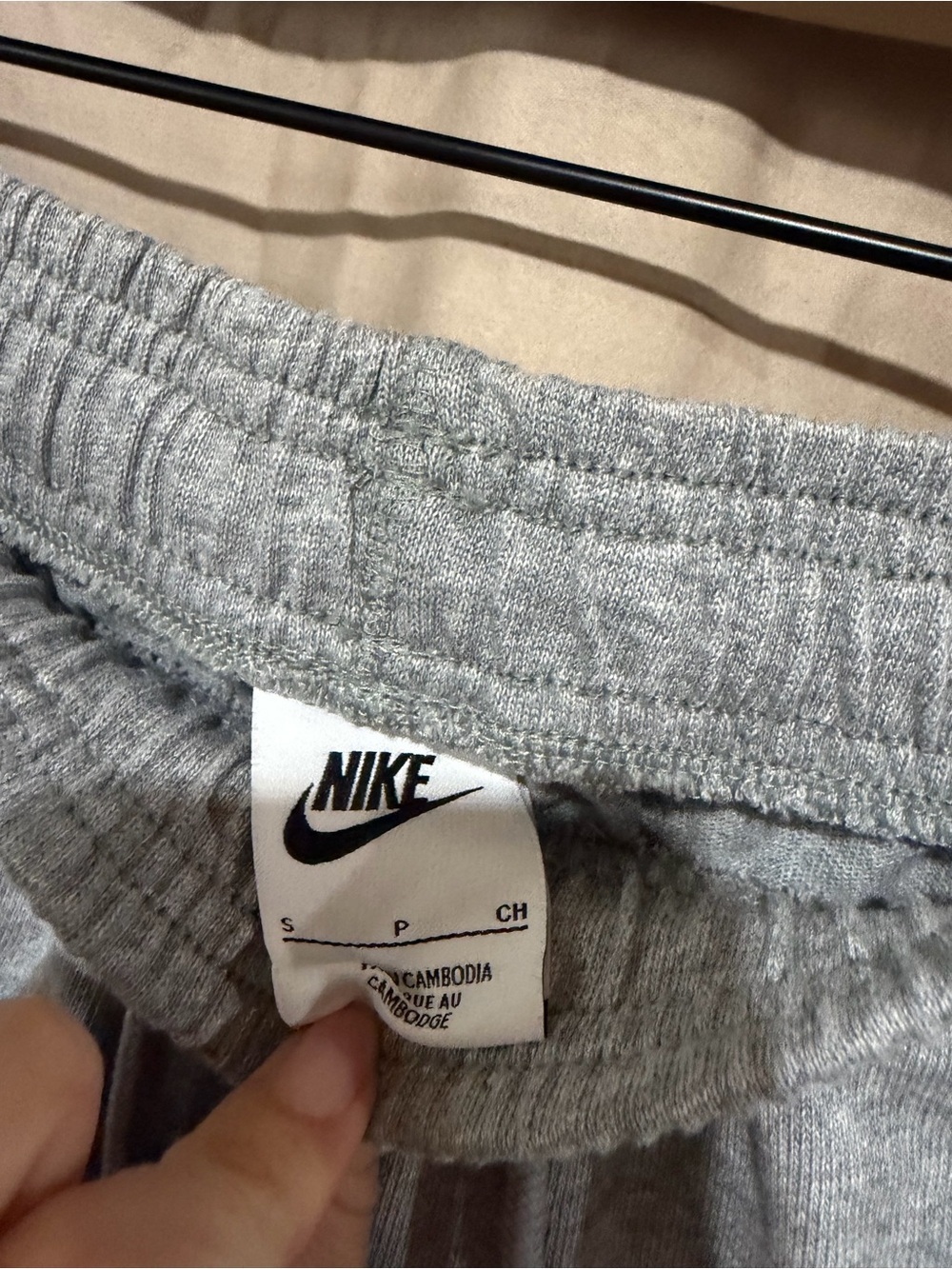 Nike pants - Picture 2 of 3